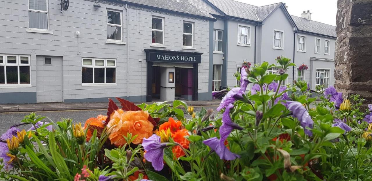 Mahon'S Hotel Irvinestown Exterior photo